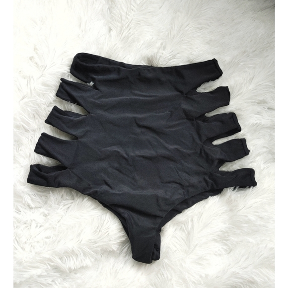 Issa de' mar High waisted bikini bottom - Picture 9 of 10